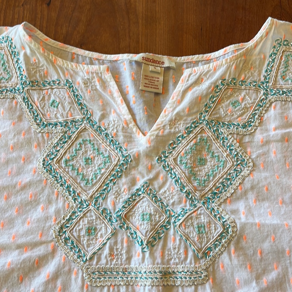 Size small 100% cotton exquisite, Sundance blouse
